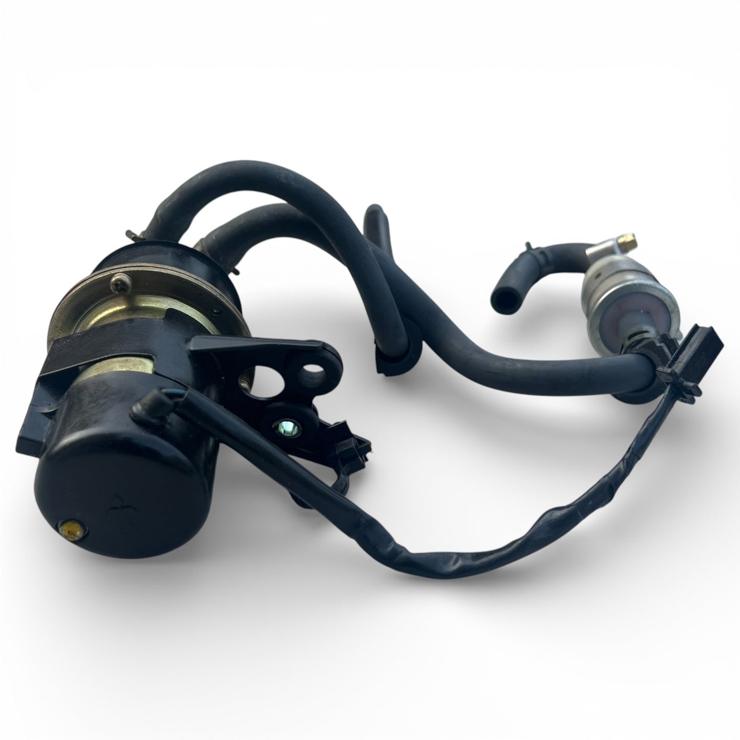 8815896