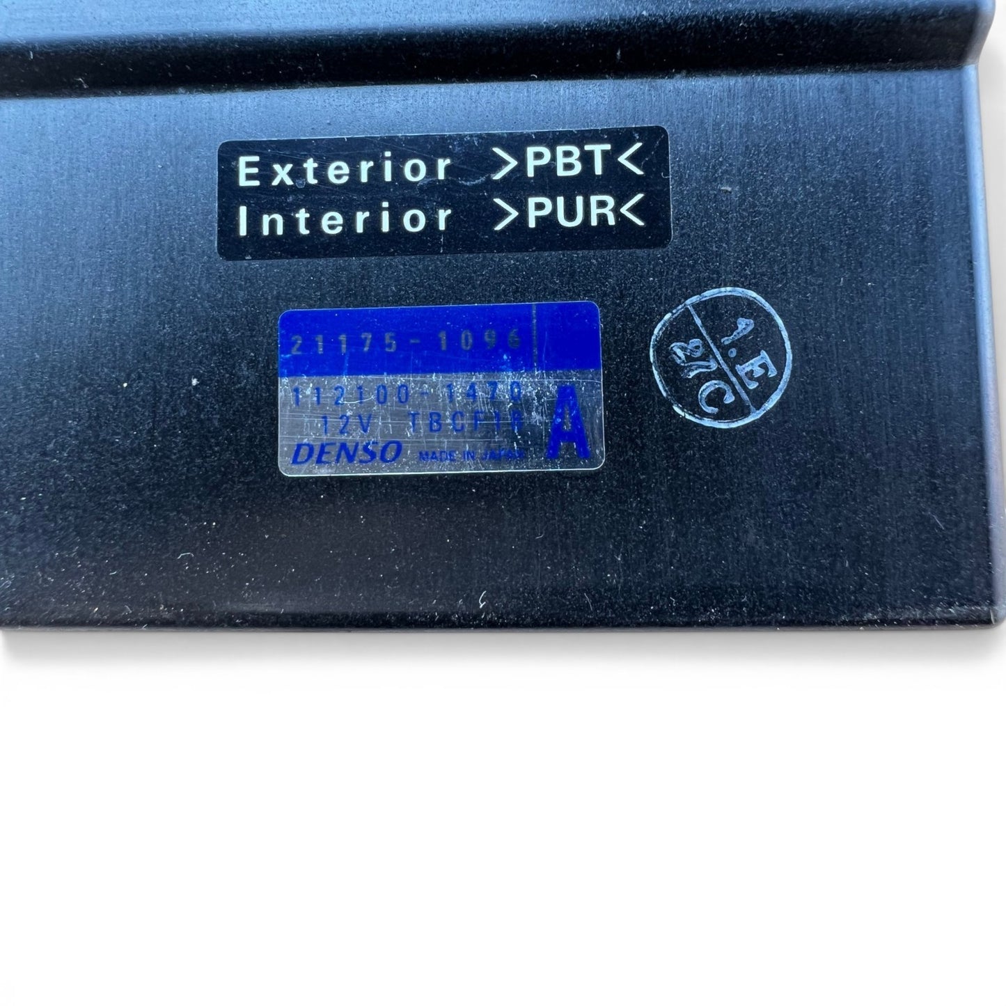 8907180