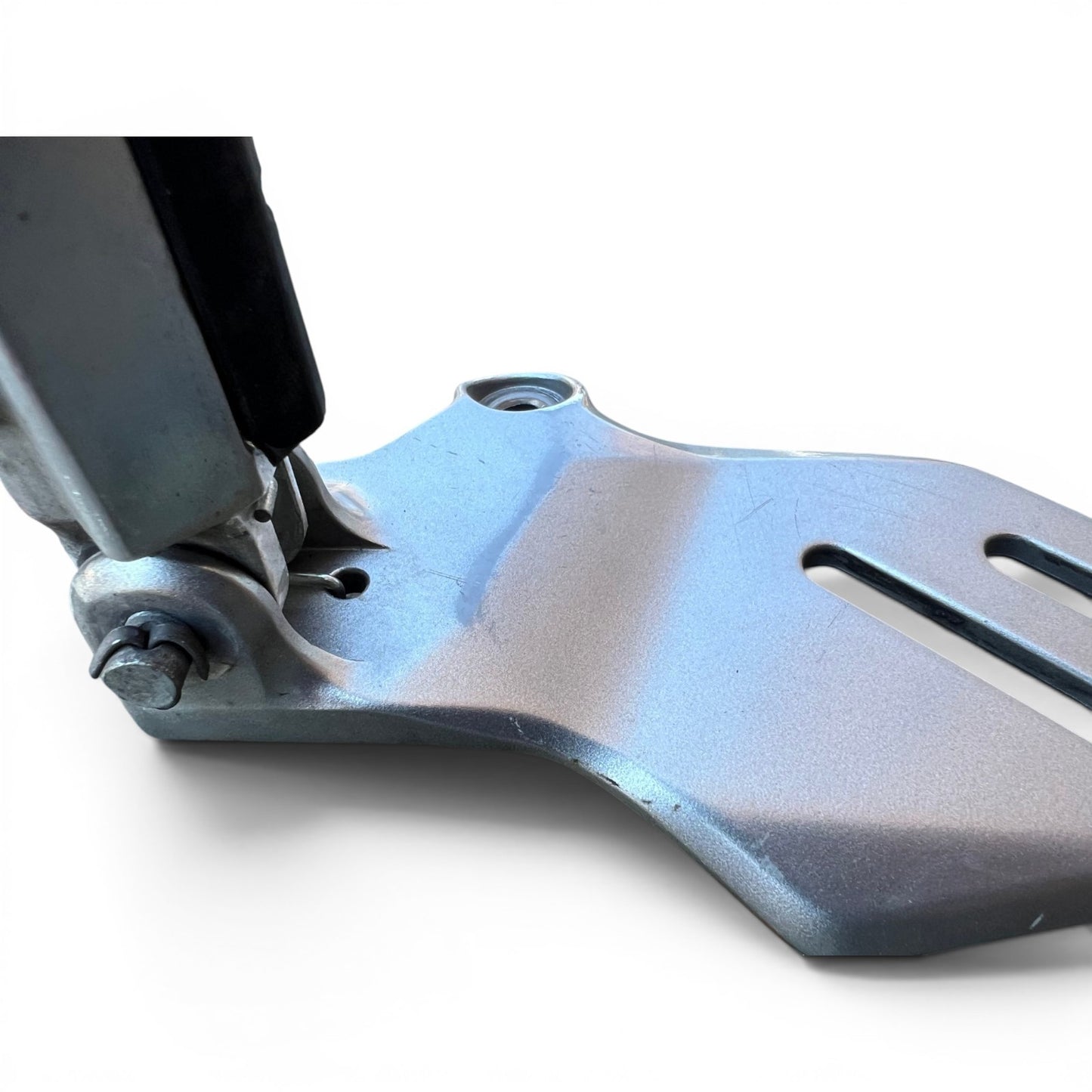 8700905