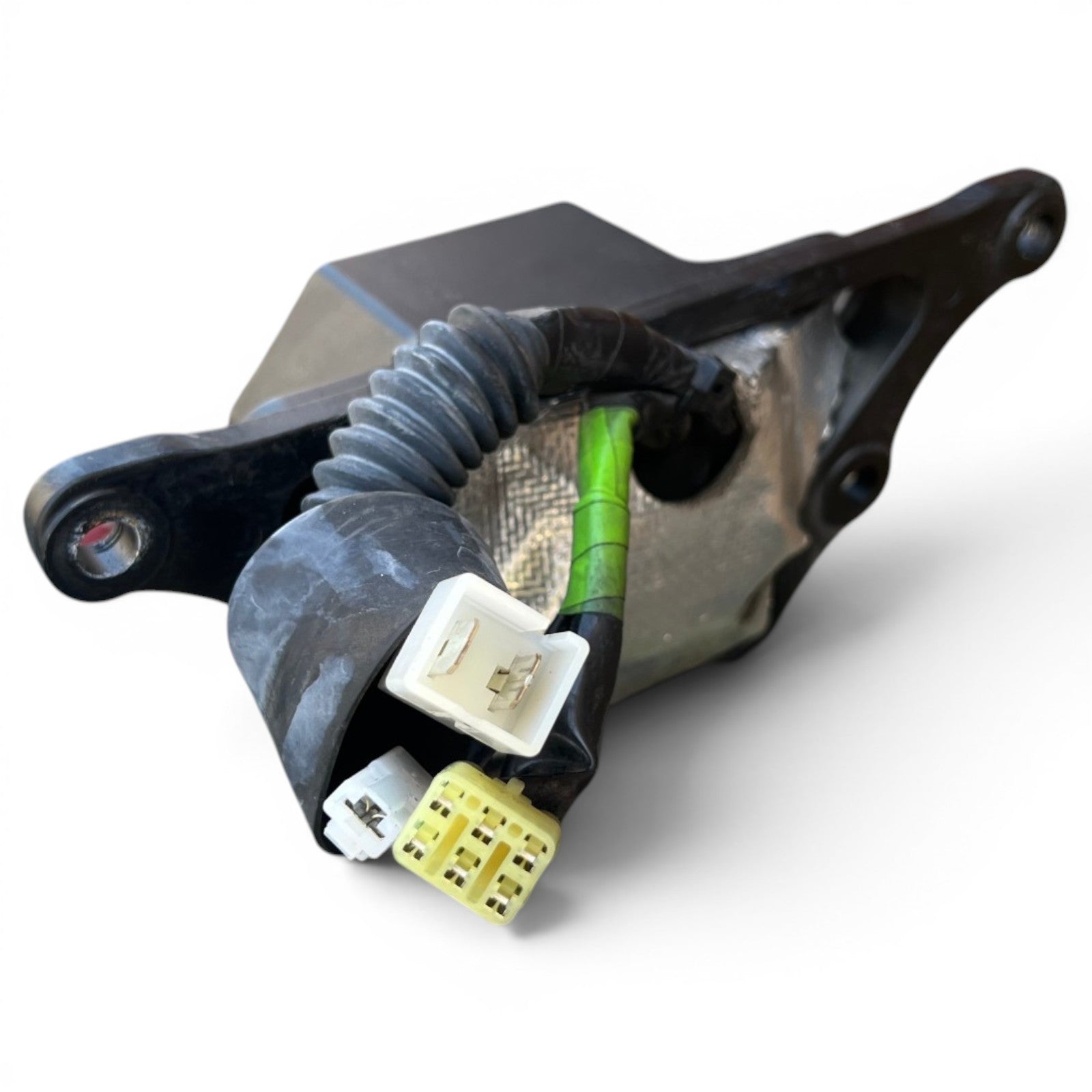 8699985