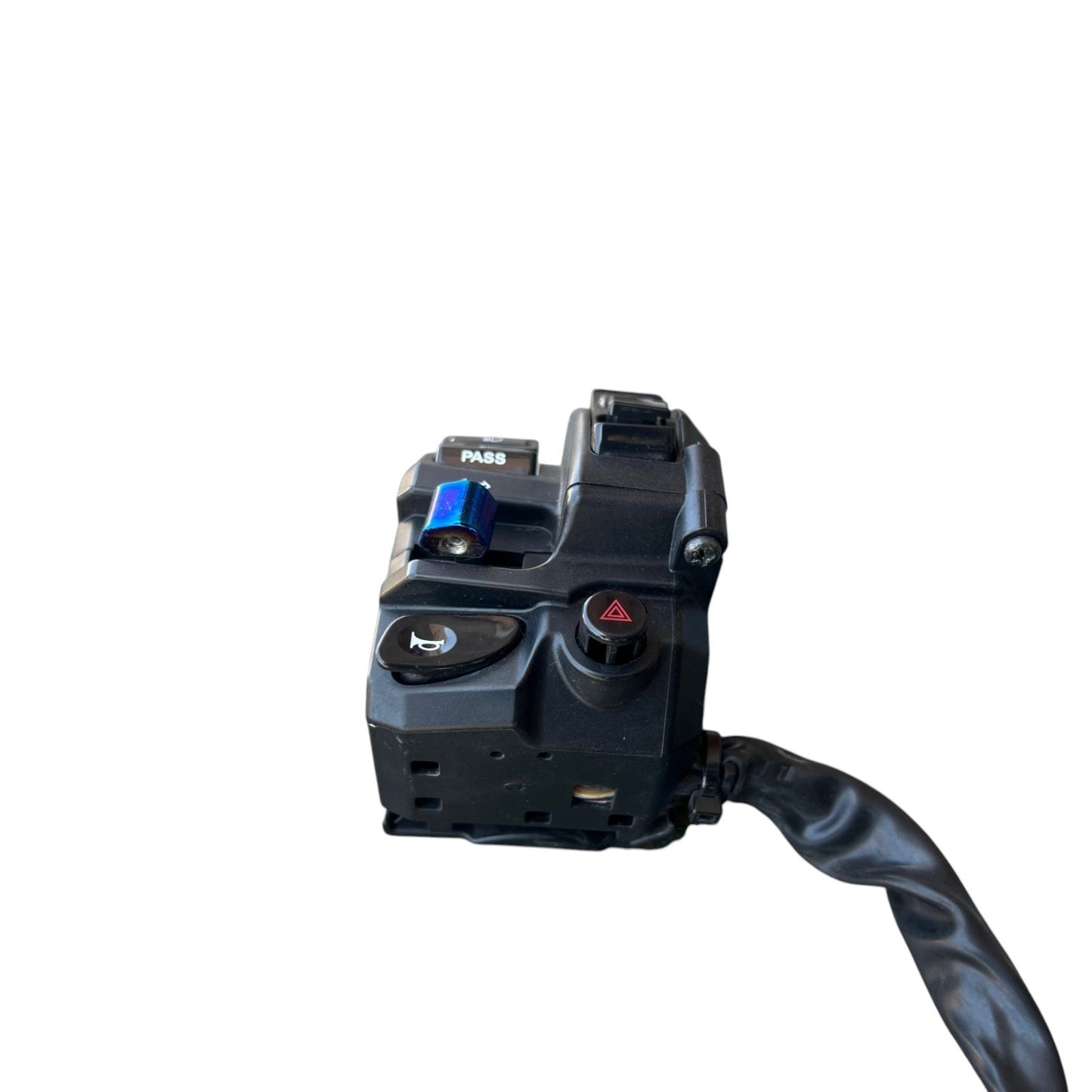 8700882