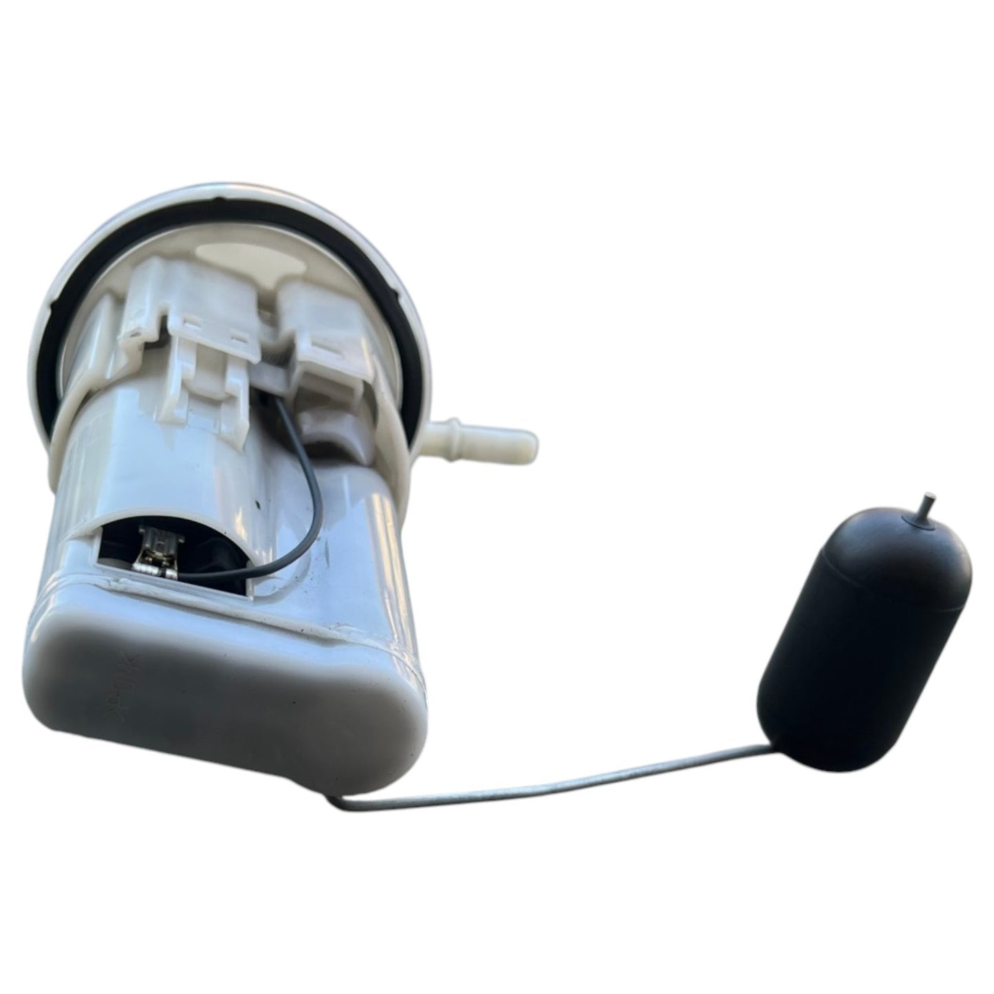 8700872